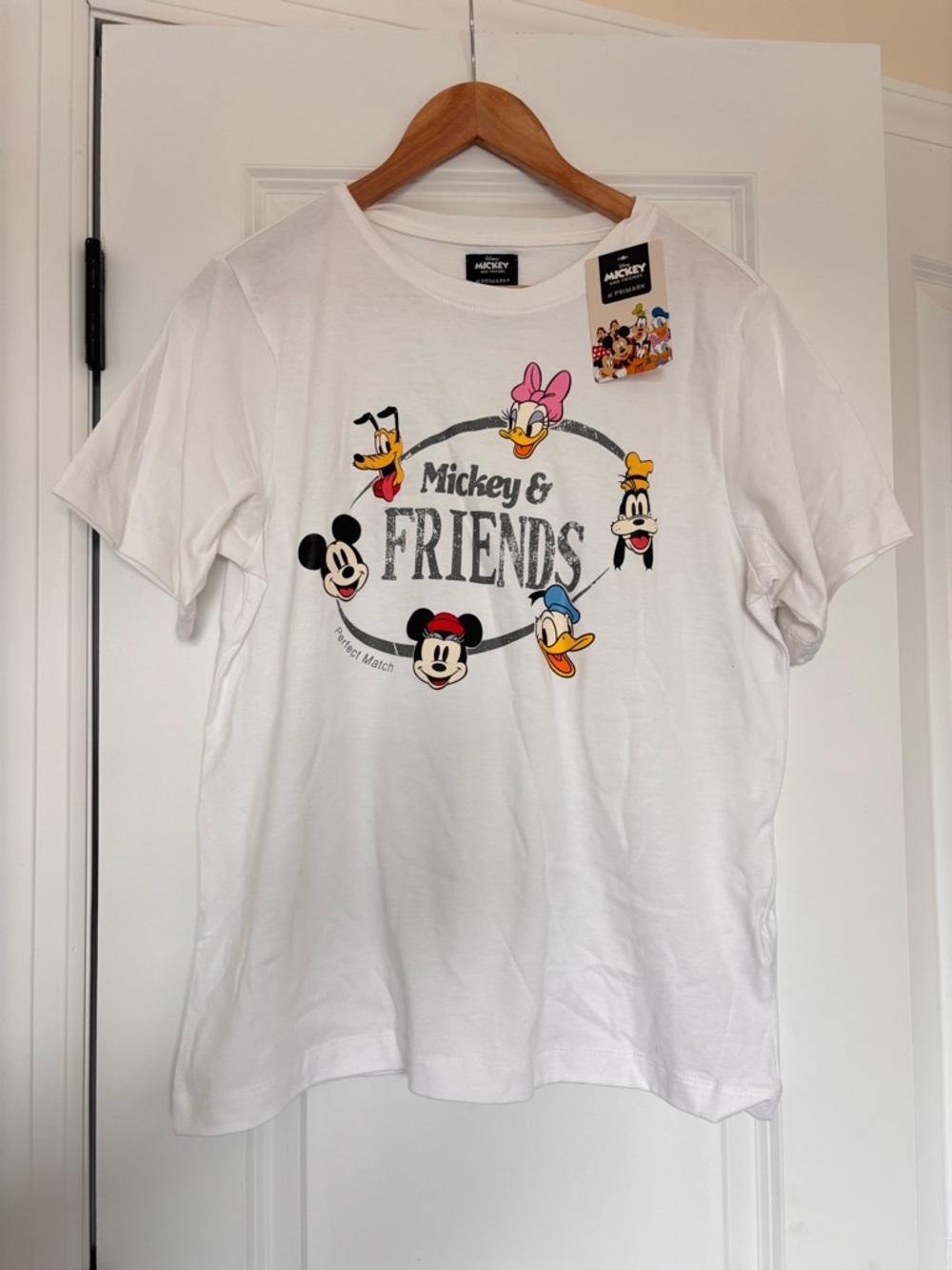 Disney Mickey & Friends White Short Sleeve T-Shirt Brand New